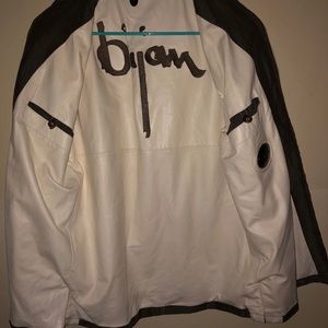 Beautiful Women’s Lambskin Bijan Jacket